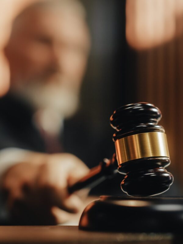 Court,Of,Law,And,Justice,Trial,Session:,Imparcial,Honorable,Judge